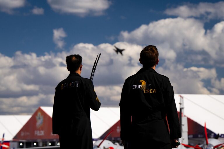Exhibition Hostesses for the Singapore Airshow: Hire & Rates